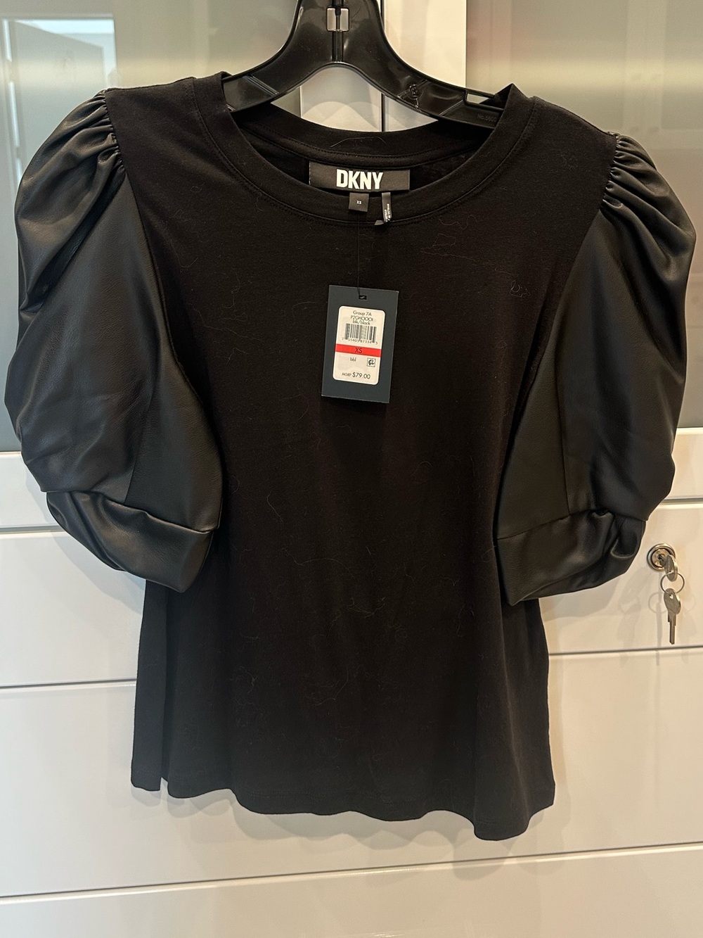 NWT DKNY Puff Sleeve Top